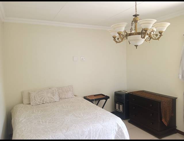 4 BEDROOM HOUSE FOR SALE IN PARKHAVEN